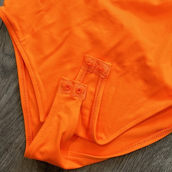 Like New Zara Bodysuit - Picture 4 of 4